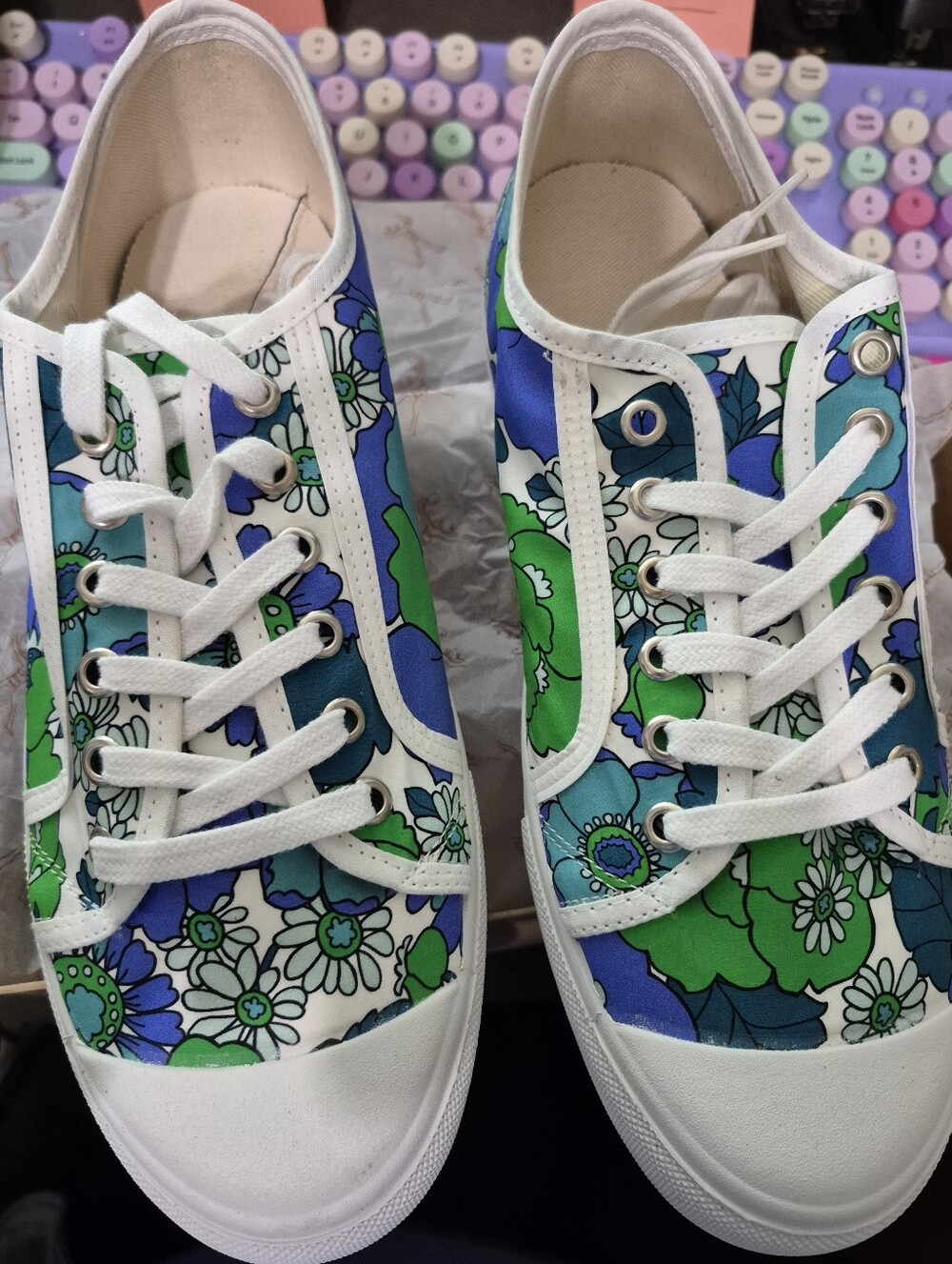 Penelope Chilvers Bliss Floral Sneakers Sz. 39
